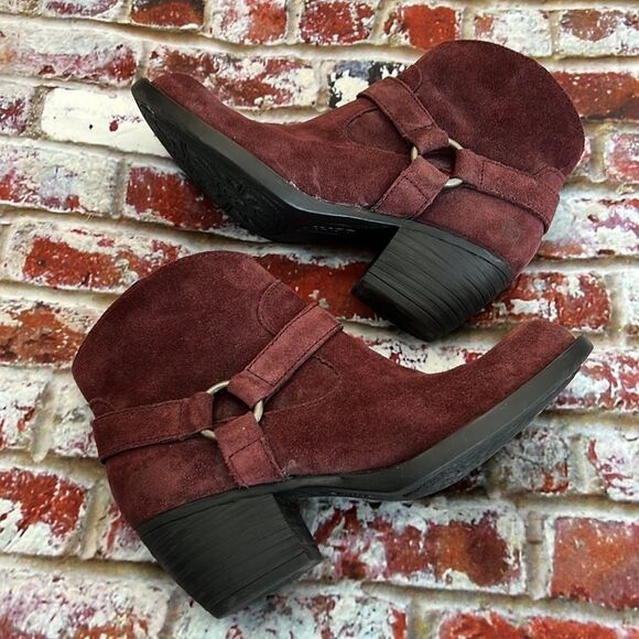 Born brand plum, suede, ankle boot, hand, crafted leather - Picture 3 of 9